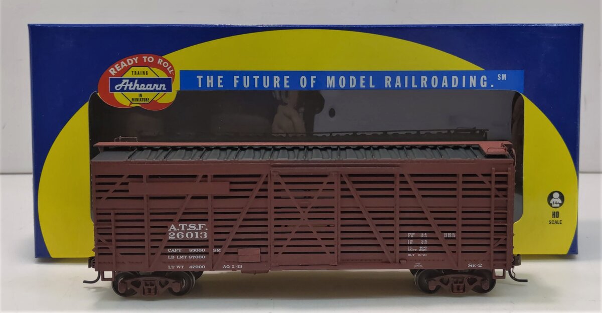 Athearn 75947 HO Santa Fe 40' Stock Car #26013