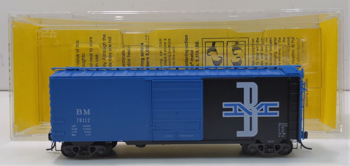 Kadee 5225 HO Boston & Maine Road 40' PS-1 Boxcar #76112