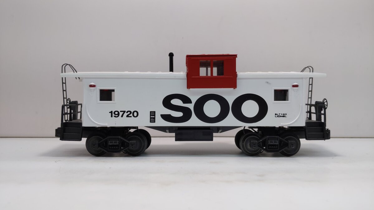 Lionel 6-19720 O Gauge Soo Line Extended Vision Caboose LN/Box