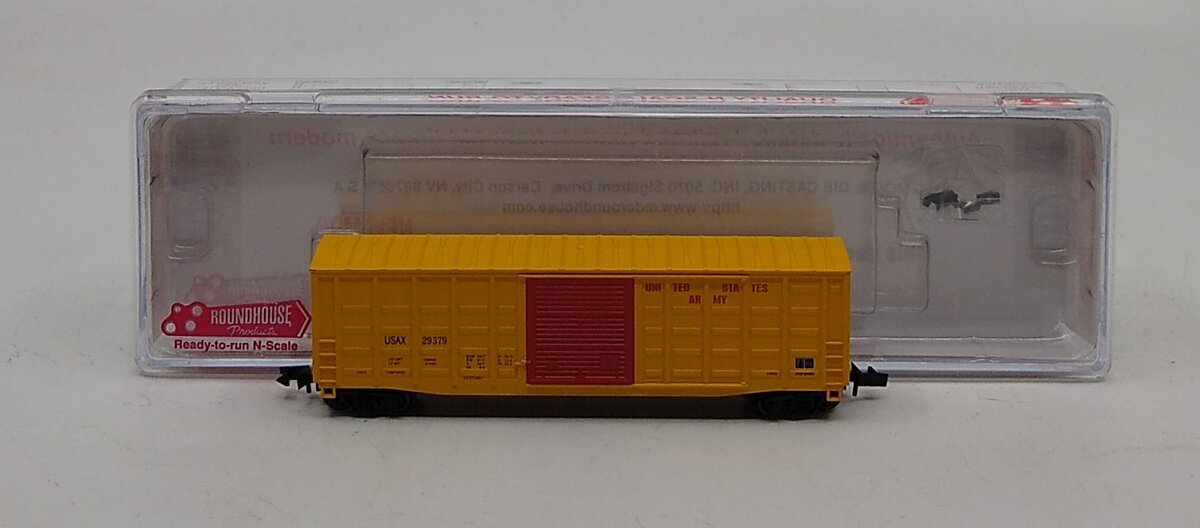 Roundhouse 81709 N Scale US Army Box Car # 29379 NIB
