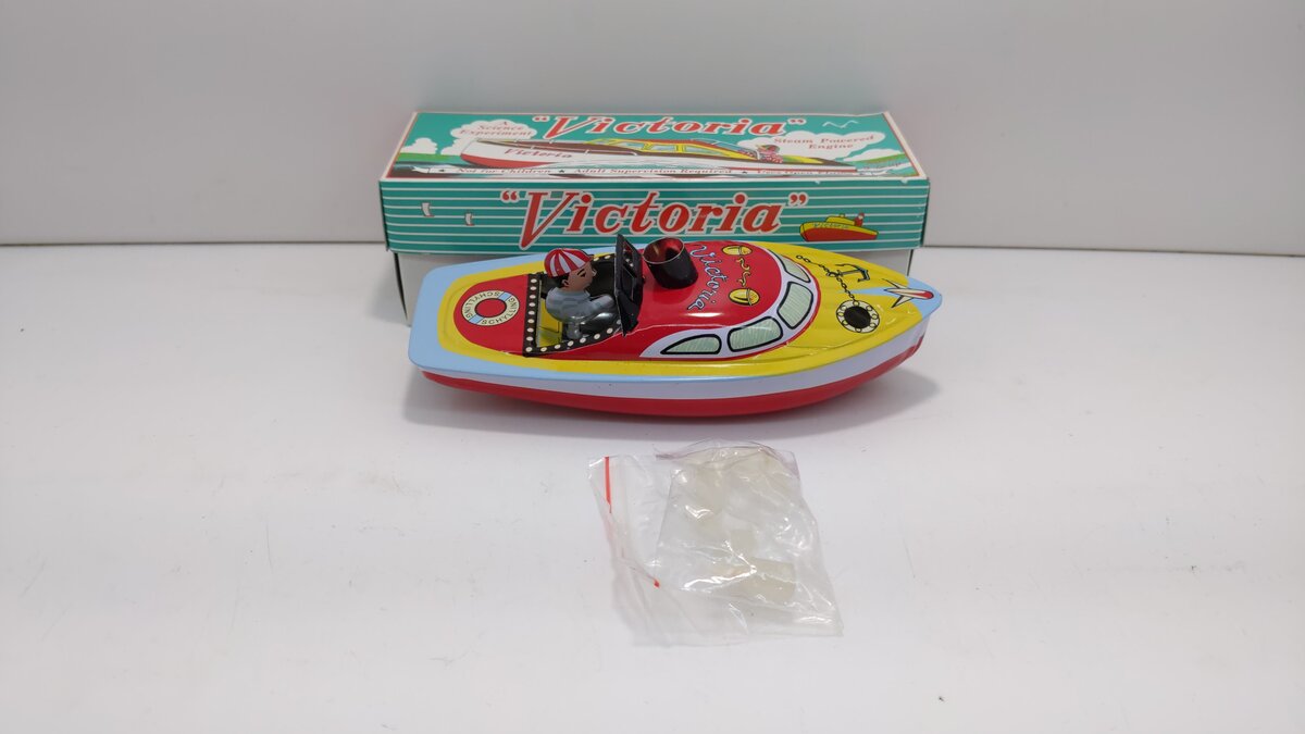 Schylling Tinplate Reproduction Victoria Steam Engine Speedboat