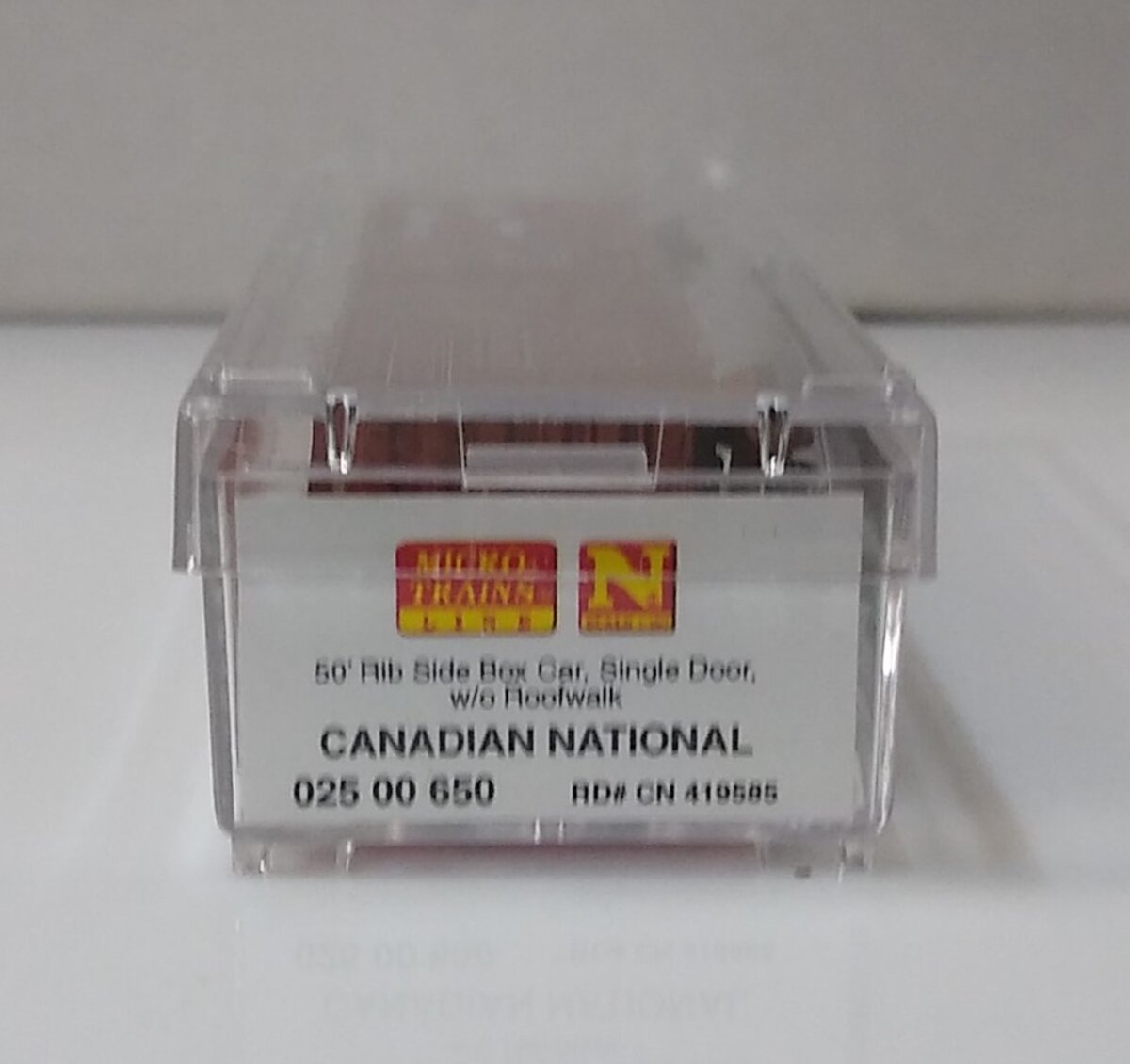Micro-Trains 02500650 N Canadian National 50' SD Rib Side Boxcar #419585