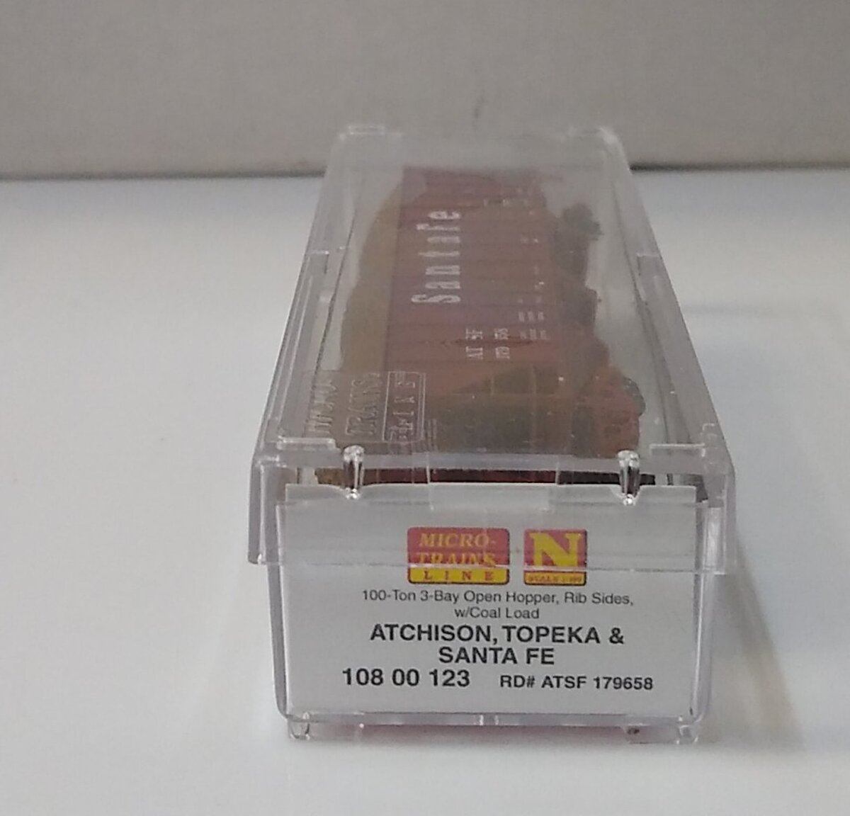 Micro-Trains 10800123 N ATSF 100-ton 3-Bay Open Hopper #179658