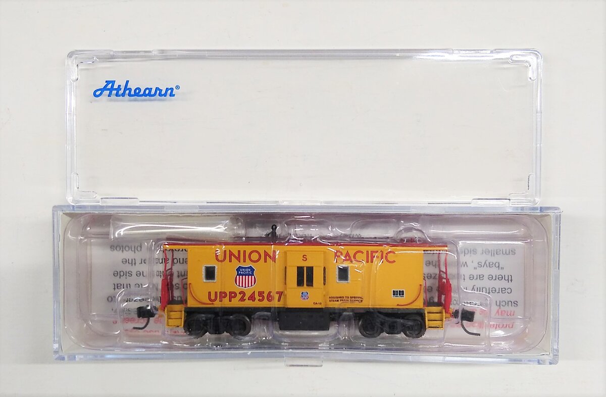 Athearn 23247 N Union Pacific Bay Window Caboose Steam Train #24567