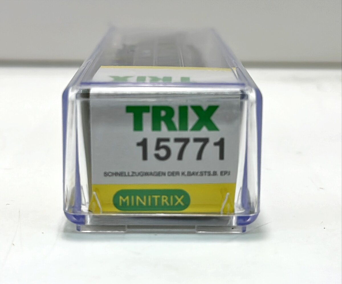 Trix 15771 N K.Bay.Sts.B. Express Passenger Car #1203 LN/Box