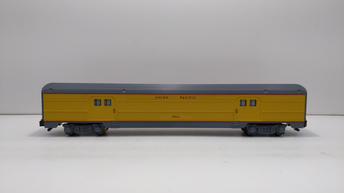 American Flyer 6-49927 S Scale Union Pacific Baggage Car