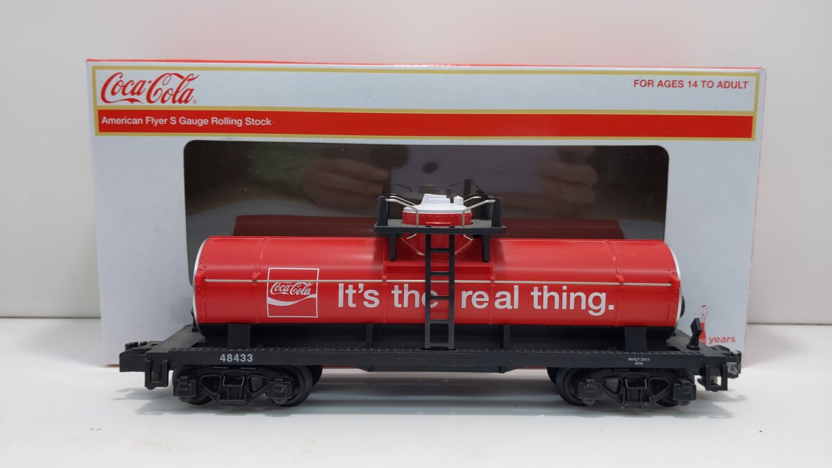 American Flyer 6-48433 S Gauge Coca-Cola Single Dome Tank Car