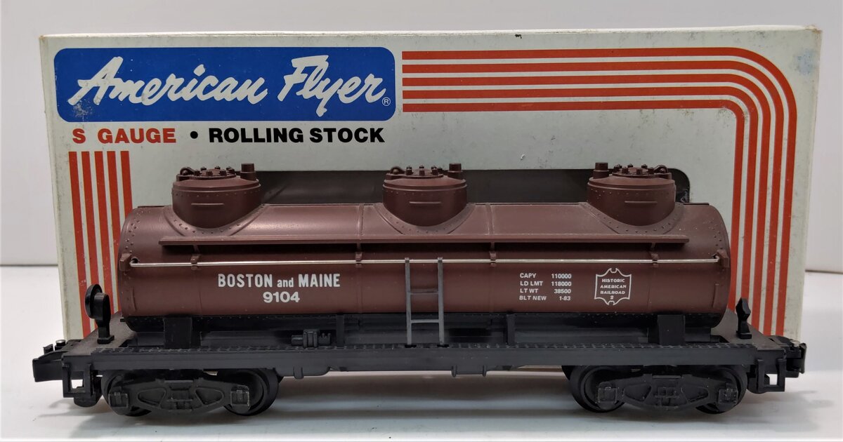 American Flyer 4-9104 S Gauge Boston & Maine Three-Dome Tank Car LN/Box