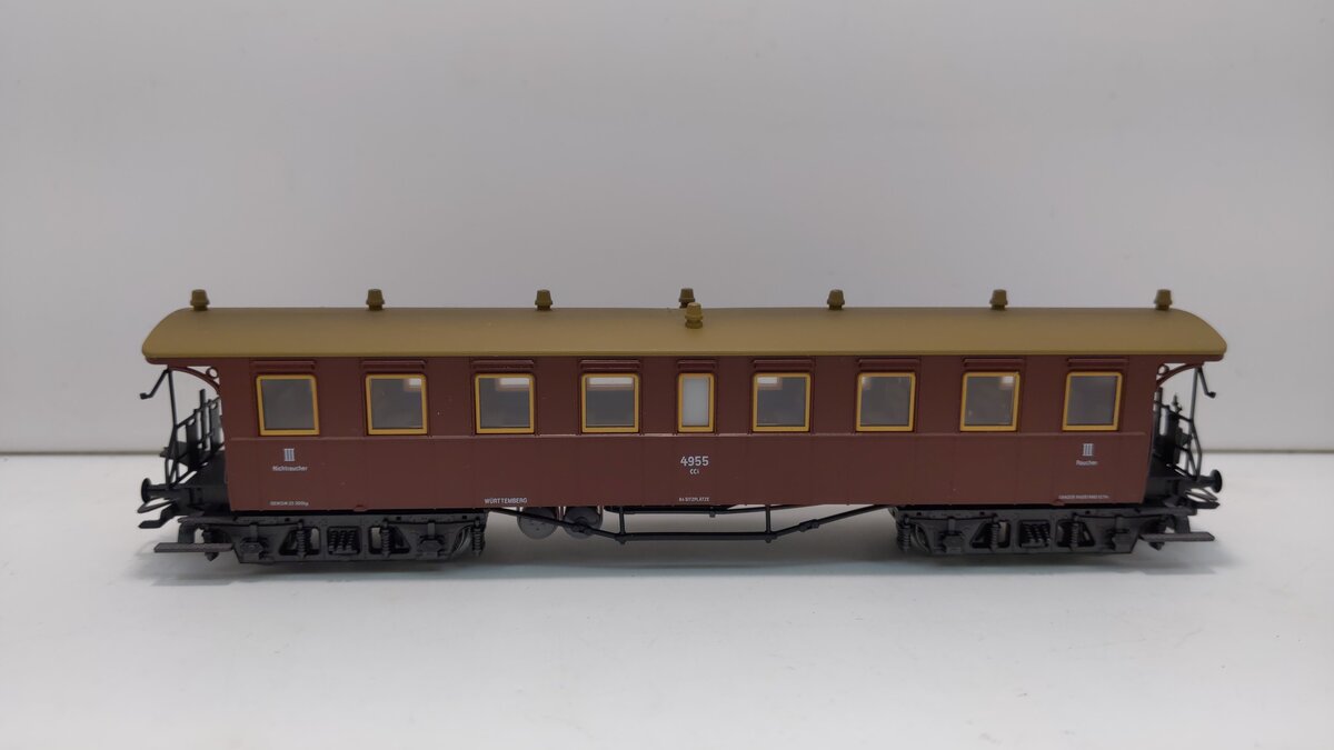 Marklin 4213 HO Scale Passenger Car #4955 LN/Box