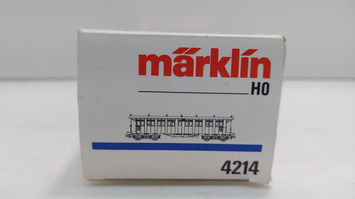 Marklin 4214 HO Scale Express Train Open Platform Passenger Car LN/Box
