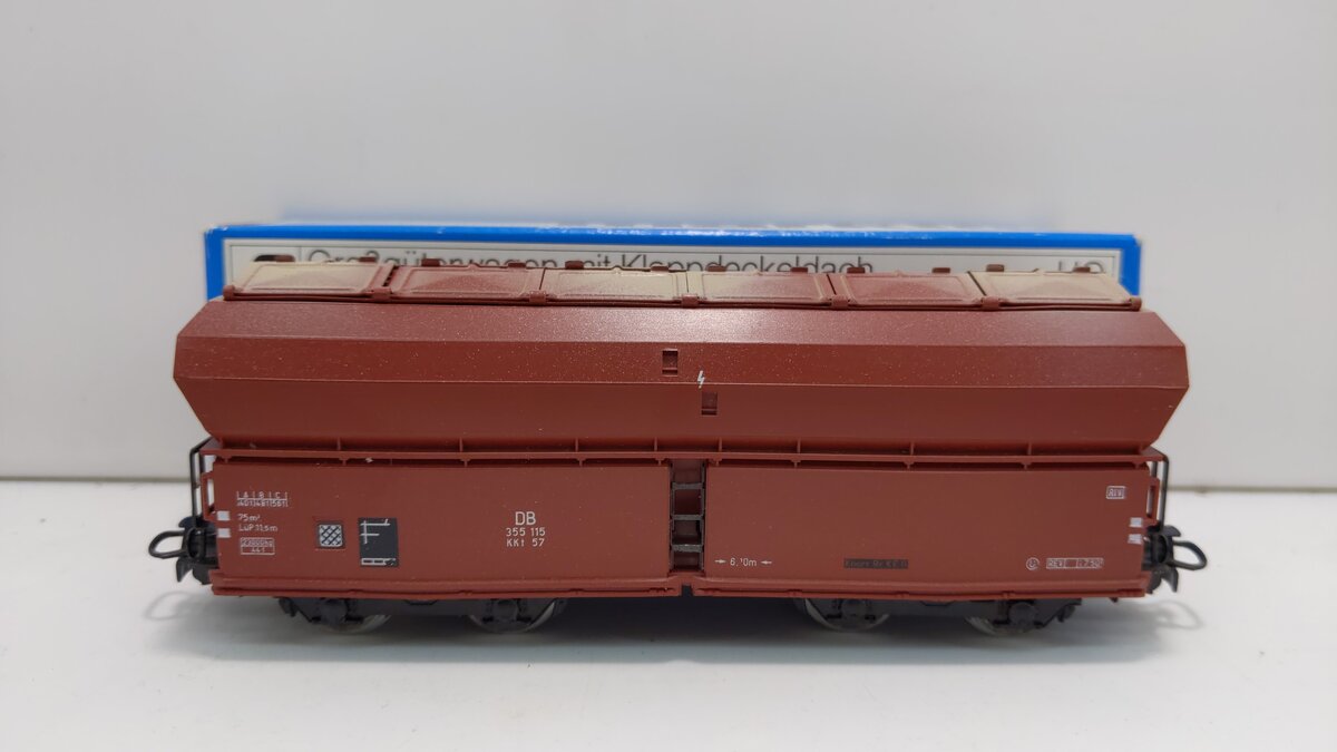 Marklin 4626 HO Scale DB High-Capacity Freight w/ Weathered Hinged Roof Covers