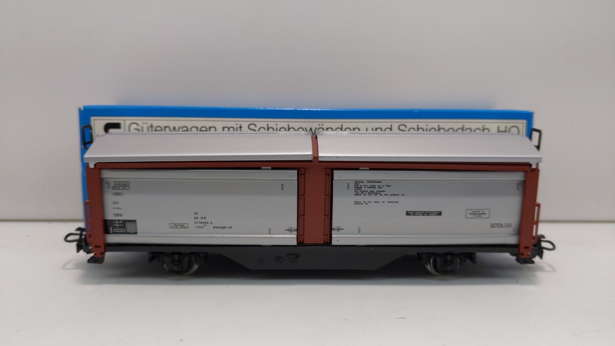 Marklin 4633 HO DB Sliding Door Boxcar LN/Box