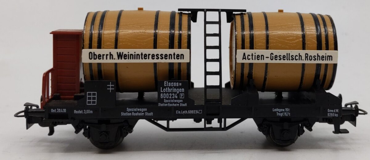 Marklin 4432 HO Scale Oberrh. Weininteressenten Flat Car w/Barrel Load LN/Box