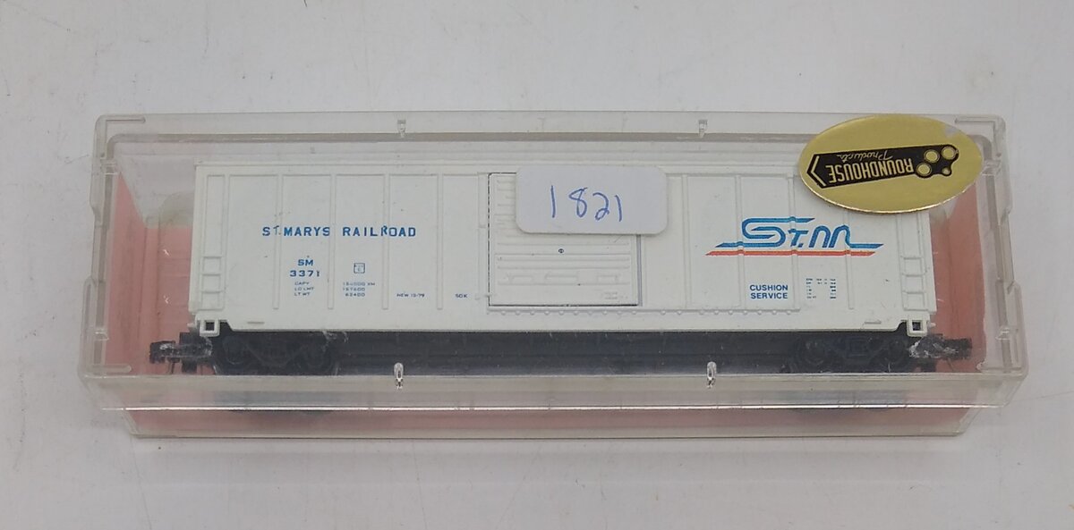 Roundhouse 8137 N Scale ST.Mary's Box Car #3371 LN/Box