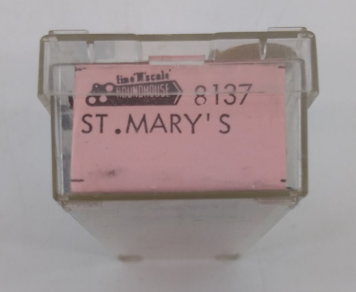 Roundhouse 8137 N Scale ST.Mary's Box Car #3371 LN/Box