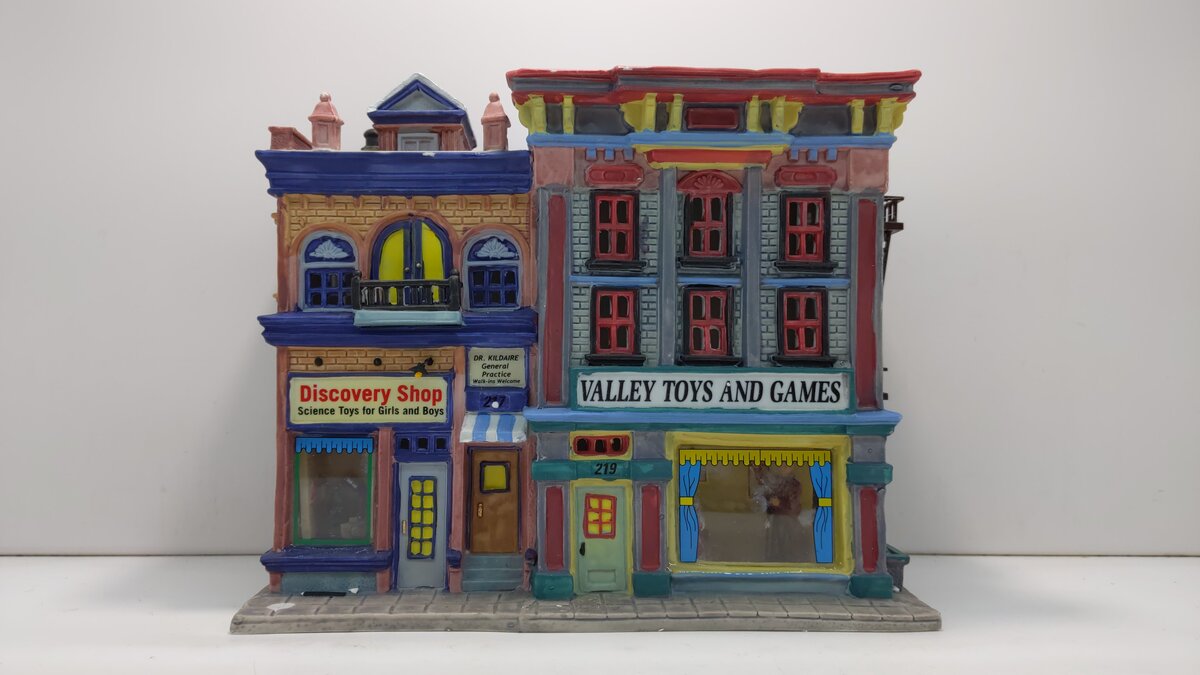 K-Line K43043 Lighted Ceramic Toy Discovery Shop EX/Box