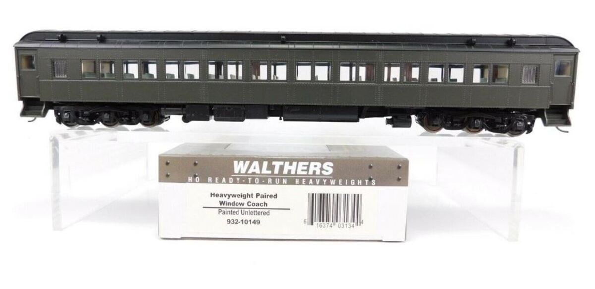 Walthers 932-10149 HO Scale Undecorated Coach Car LN/Box