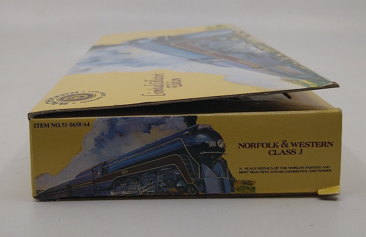 Bachmann 51-0658-A4 N Norfolk & Western J Steam Locomotive & Tender #610 VG/Box