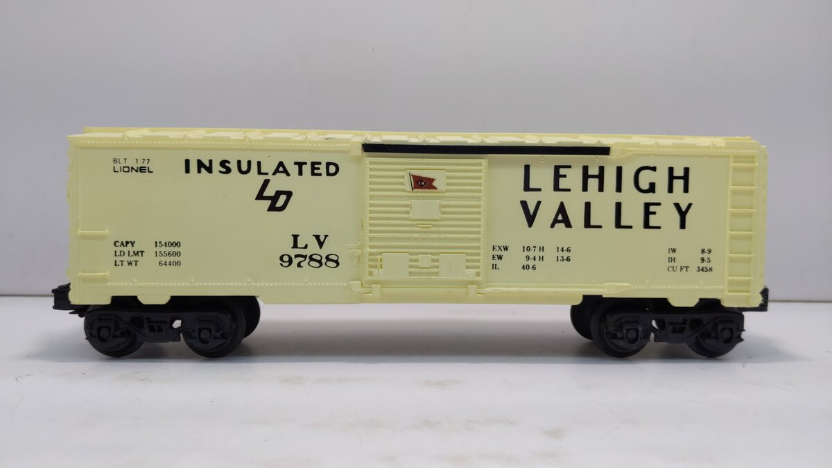Lionel 6-9788 O Gauge Lehigh Valley Boxcar EX/Box
