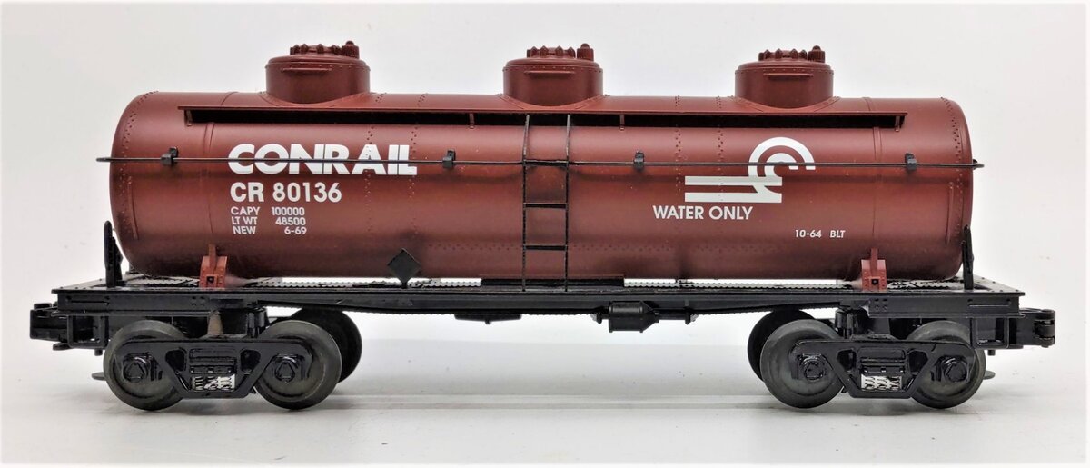 MTH 30-7321 O Gauge Conrail 3-Dome Tank Car #80136 LN/Box
