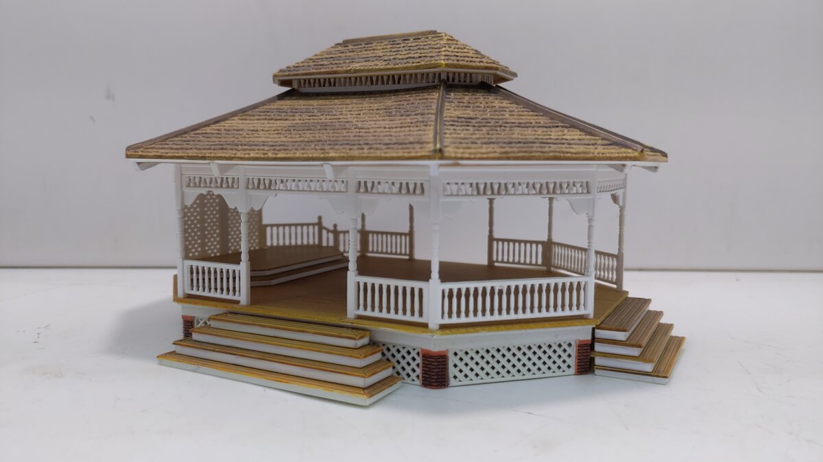 Woodland Scenics BR5035 HO Built-&-Ready Grand Gazebo Building
