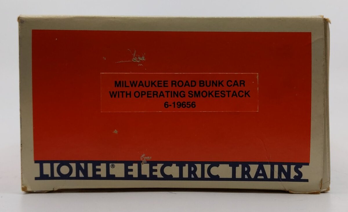 Lionel 6-19656 O Gauge Milwaukee Rd Bunk Car W/ Operating Smoke Stack
