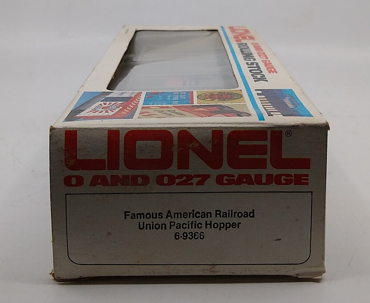 Lionel 6-9366 O Gauge Union Pacific Covered 4-Bay Hopper #9366 LN/Box