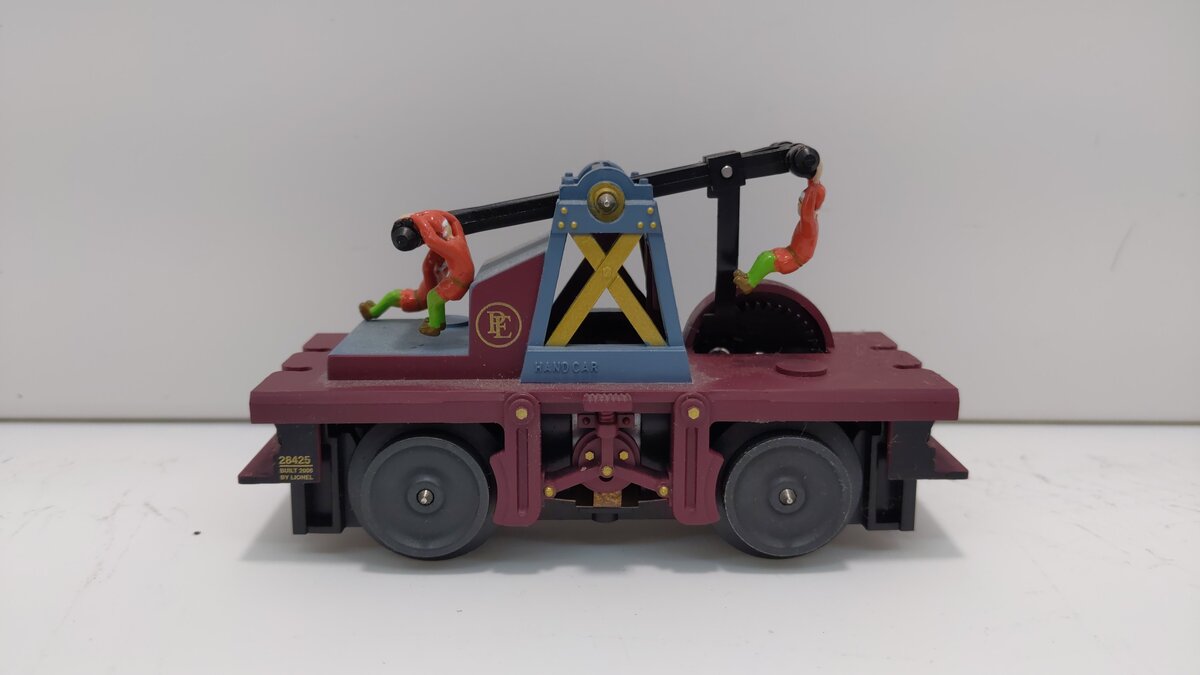 Lionel 6-28425 O Polar Express Motorized Elf Handcar
