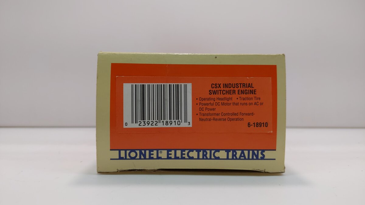 Lionel 6-18910 O Gauge CSX Industrial Diesel Switcher #8910 EX/Box
