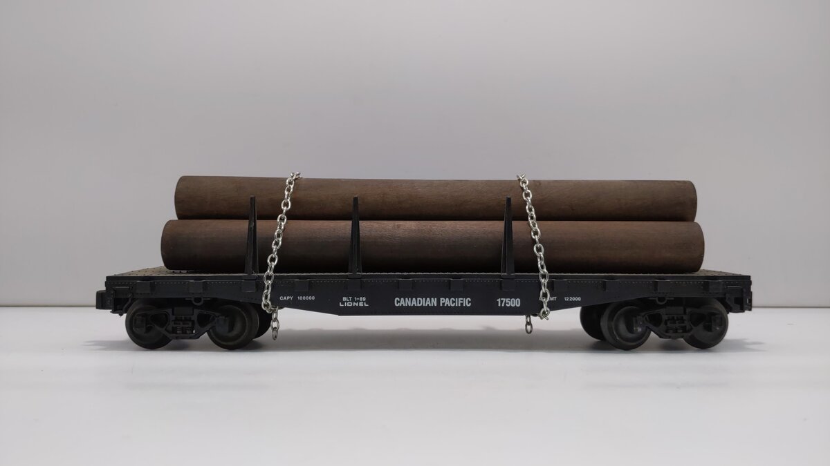 Lionel 6-17500 O Gauge Canadian Pacific Flatcar w/ Logs EX/Box