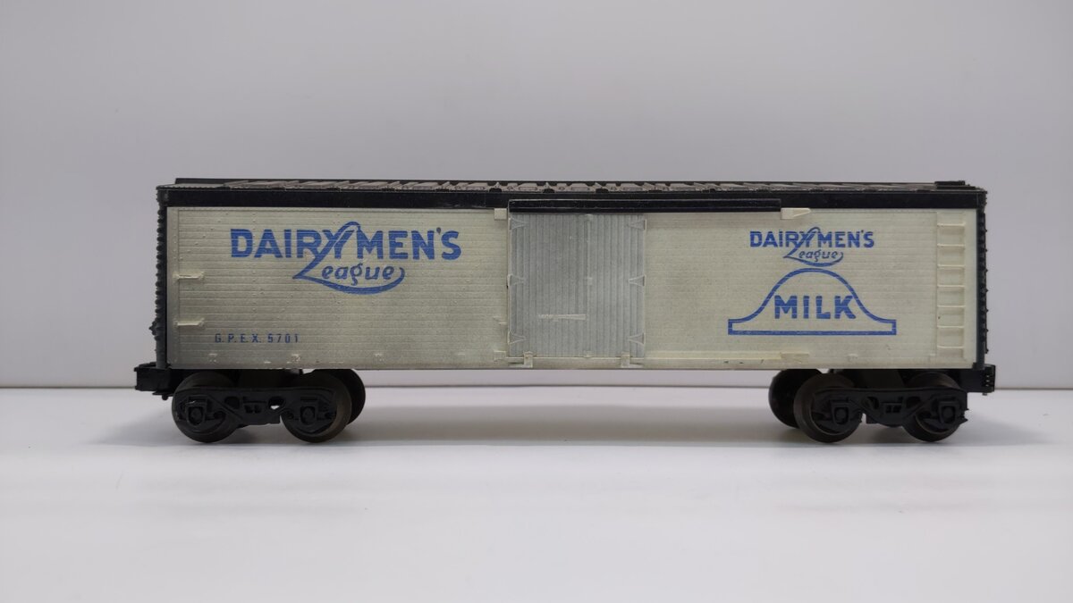 Lionel 6-5701 O Gauge Dairymen‘s League Reefer Car