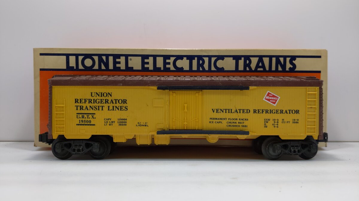 Lionel 6-19500 O Gauge Milwaukee Road Reefer Car #19500 NIB