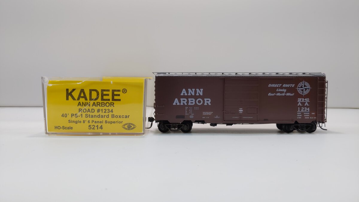 Kadee 5214 HO Scale Ann Arbor 40' PS-1 Standard Boxcar #1234 w 8' Doors
