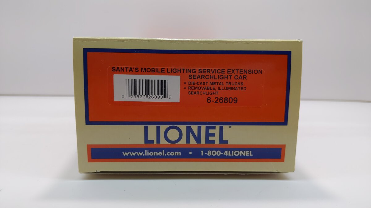 Lionel 6-26809  O Gauge Santas Mobile Lighting Service Extension Searchlight Car NIB
