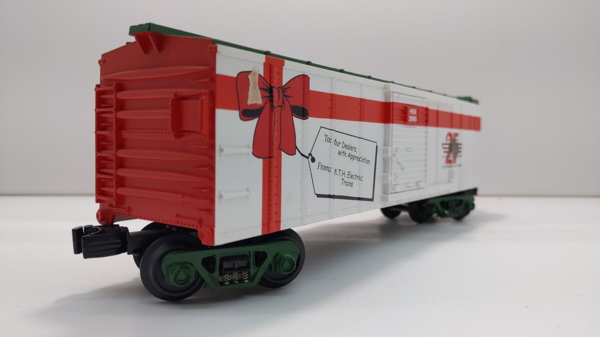 MTH 20-80006F O Gauge Christmas (DAP 2005) Box Car LN/Box