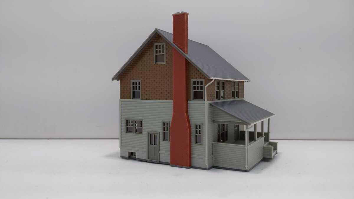Atlas 611 HO Lovely Ladies Home Series Kate's Colonial Home Assembled
