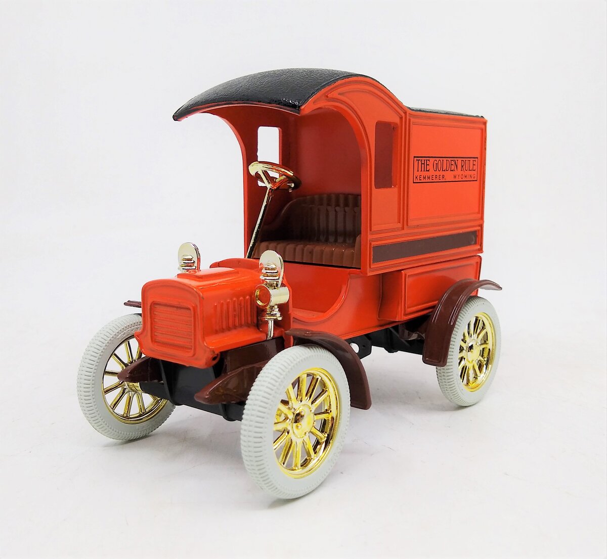 Ertl 1326UO 1:25 The Golden Rule 1905 Delivery Car Bank