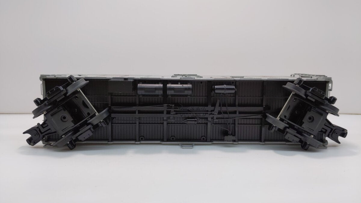 Lionel 6-17337 O Gauge Canadian National Steel Sided Refrigerator Car #209712 LN/Box