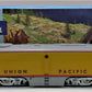 Athearn 3367 HO Union Pacific PB-1 Dummy Diesel Locomotive #605B