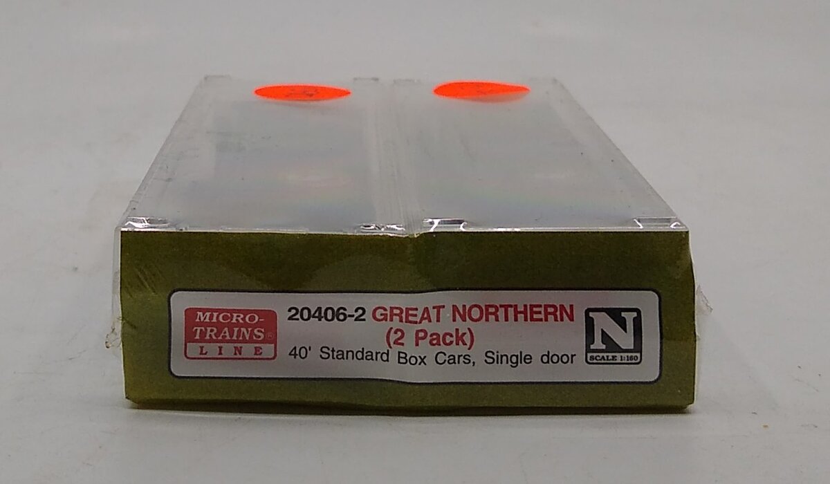 Micro-Trains 20406-2 N Scale Great Northern Box Cars (Set of 2)