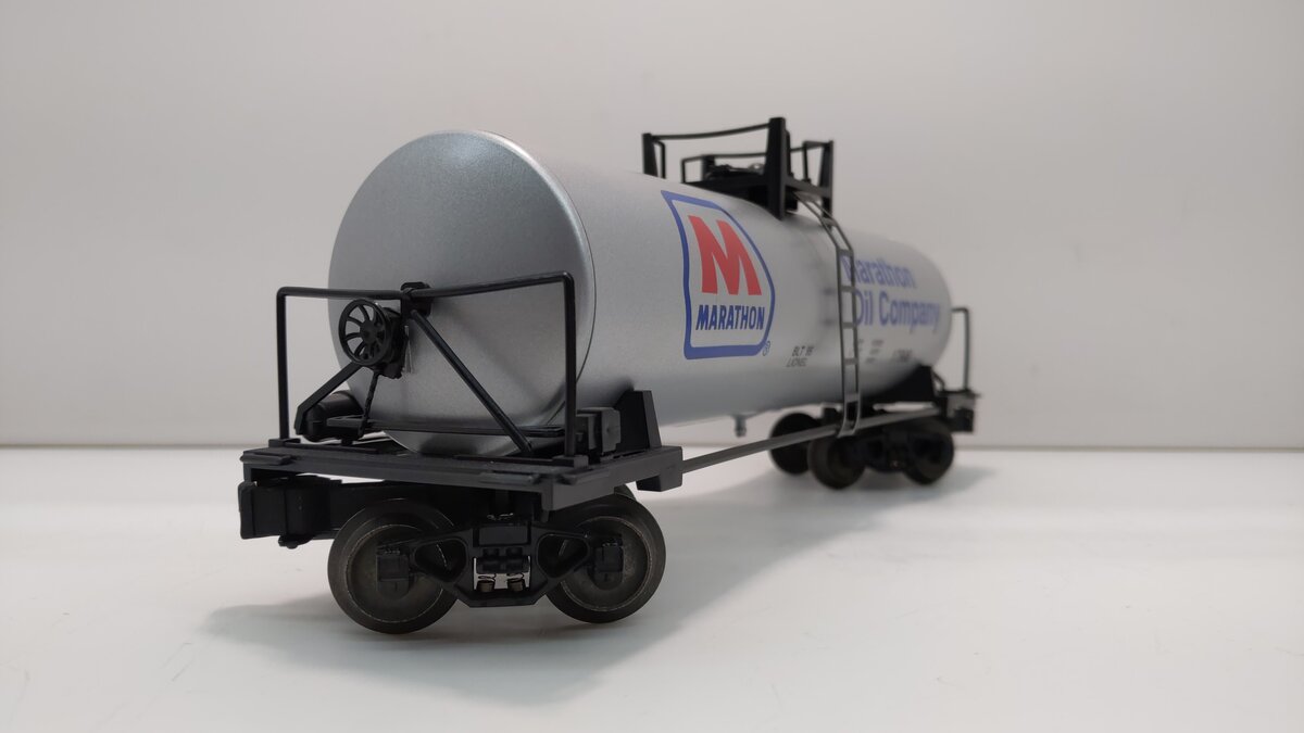 Lionel 6-17908 O Gauge Marathon Oil Tank Car LN/Box