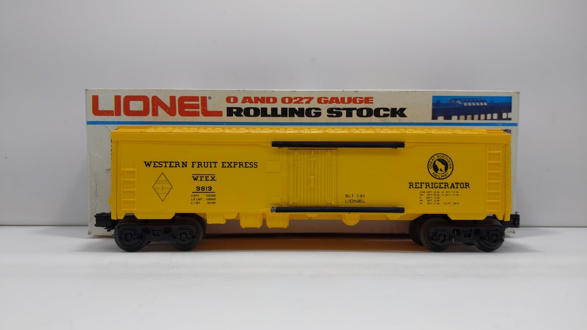 Lionel 6-9819 O Gauge Great Northern Western Fruit Express Reefer LN/Box