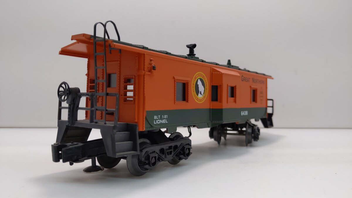 Lionel 6-6438 O Gauge Great Northern Bay Window Caboose EX/Box