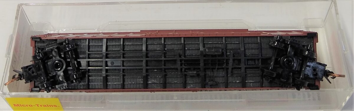 Micro-Trains 02700230 N Norfolk Southern 50' Plug Door Rib Side Boxcar #584899