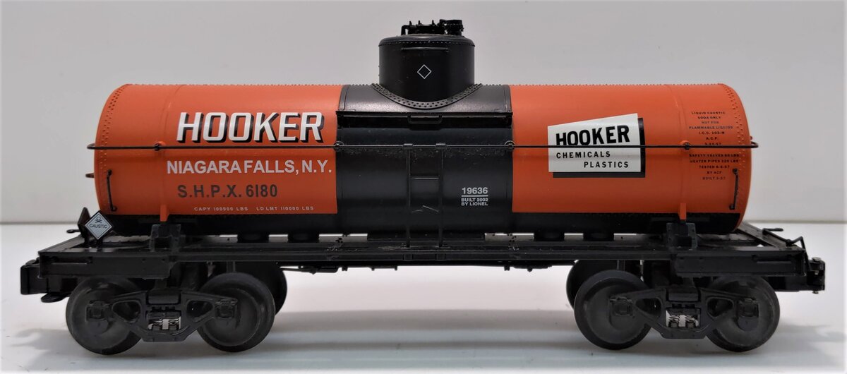 Lionel 6-19636 O Gauge Hooker 8,000 Gallon Single Dome Tank Car LN/Box