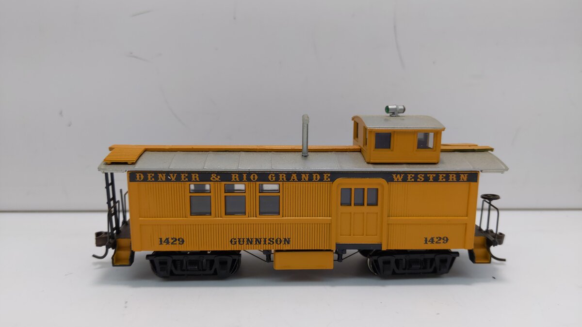 Roundhouse 84323 HO Rio Grande Gunnison Drover's Caboose #1429 LN/Box