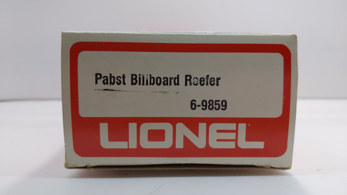 Lionel 6-9859 O Gauge Pabst Blue Ribbon Reefer #1893