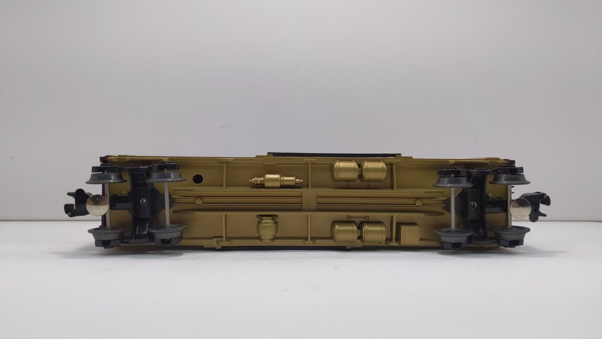 Lionel 6-9830 O Gauge Johnny Walker Red Label Billboard Reefer #9830 LN/Box