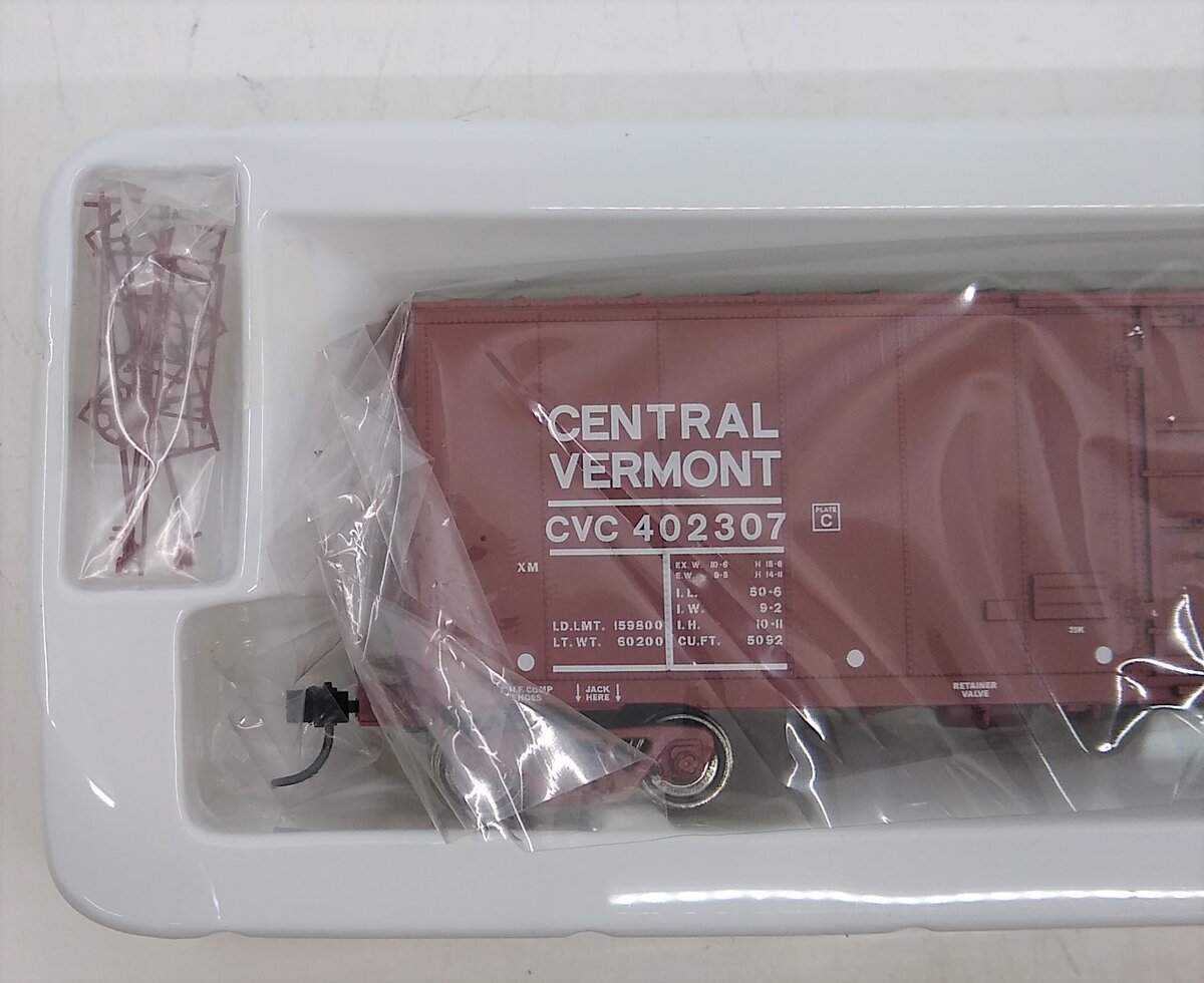 Proto 1000 31100 HO Central Vermont 50' Newsprint Car #402307 LN/Box