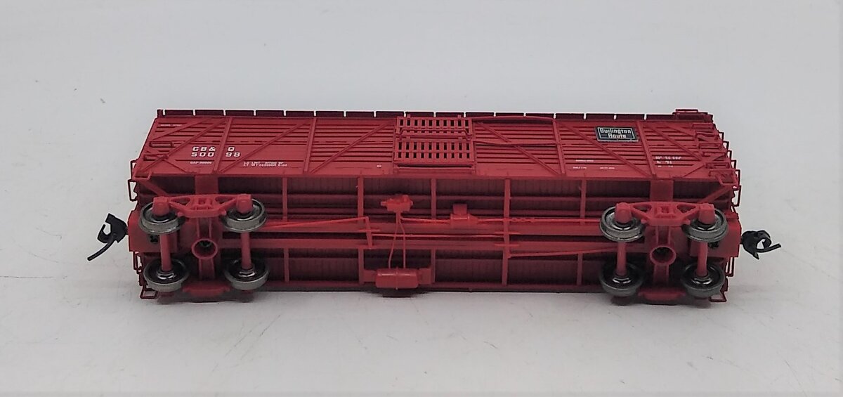 Proto 2000 30994 HO Chicago Burlington & Quincy Mather 40' Stock Car #50098 LN/Box